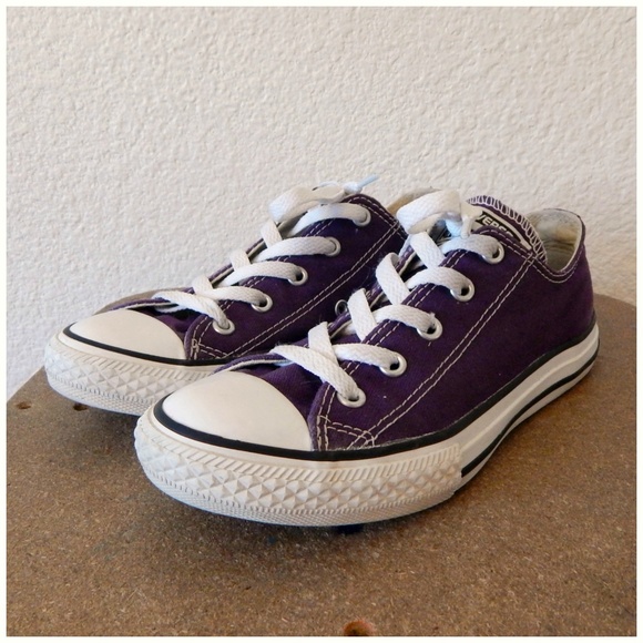 eggplant converse